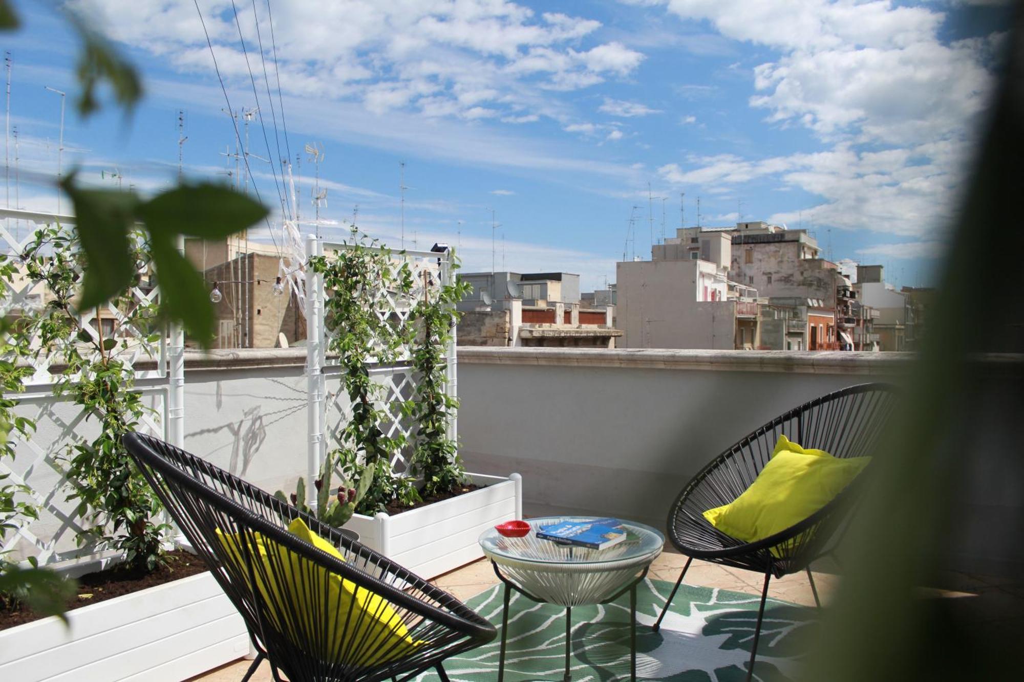 Rooftop Zahra Apartment Bari Kültér fotó